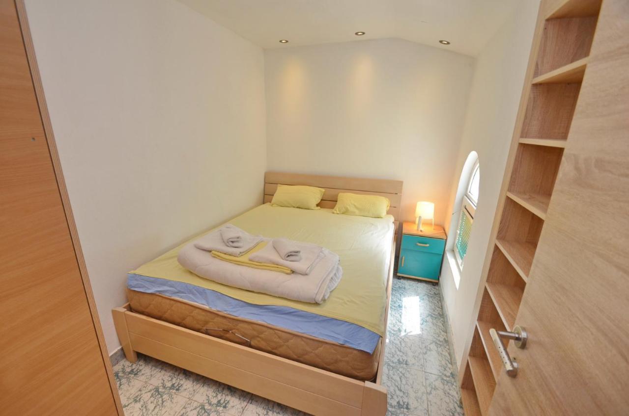 Apartamento Bugi Kotor Exterior foto