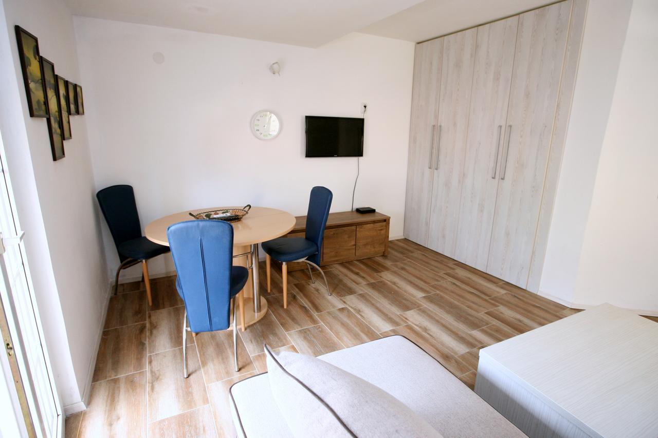 Apartamento Bugi Kotor Exterior foto
